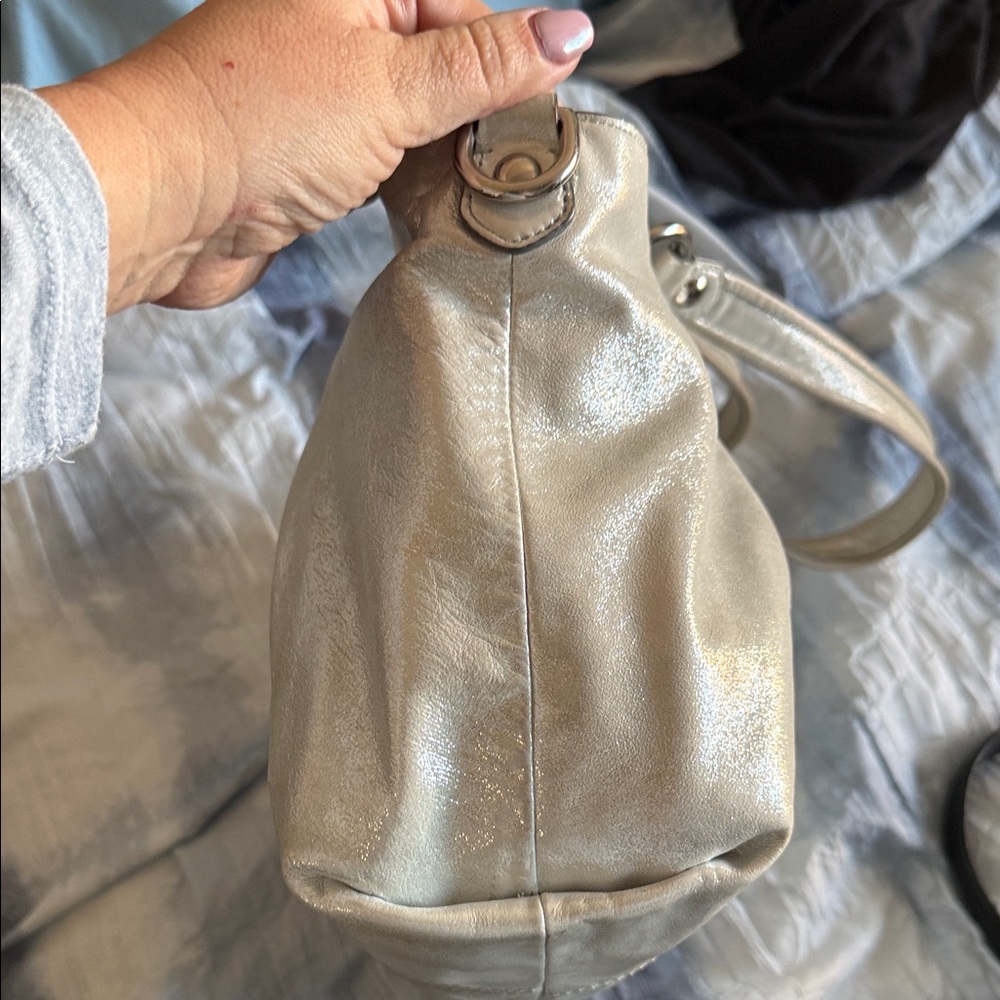 Coach Poppy Shimmering Metallic Cream Shoulder Bag with Legacy Lining - Picture 8 of 15